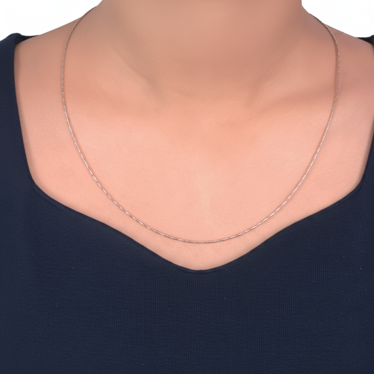 Minimal Two-tone Silver Necklace