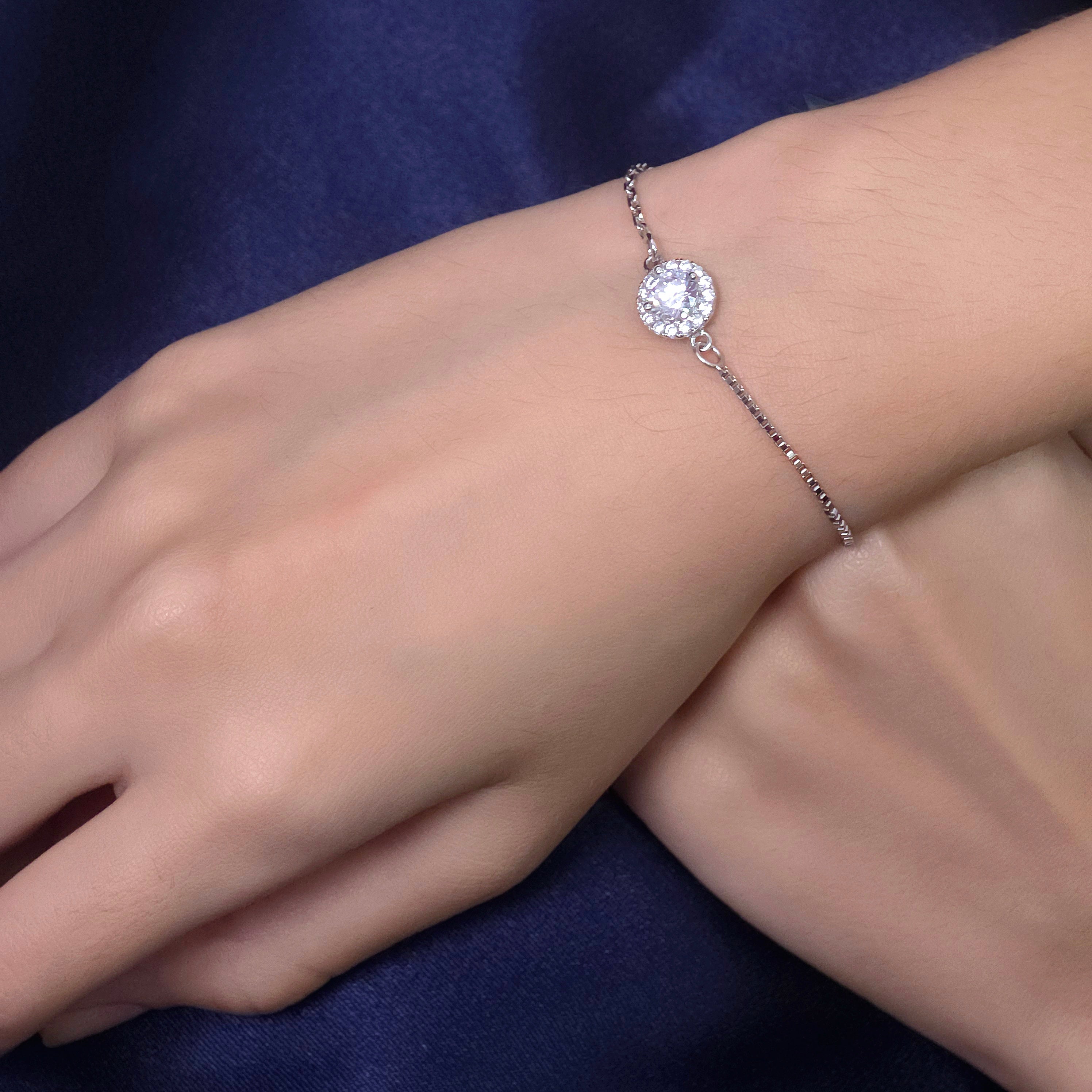 Classic Solitaire Sparkle Bracelet