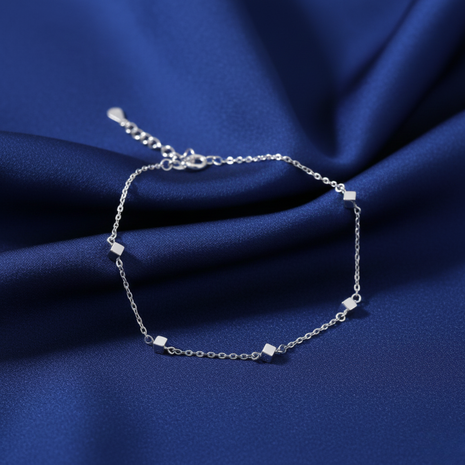 Silver Cubic Bead Bracelet