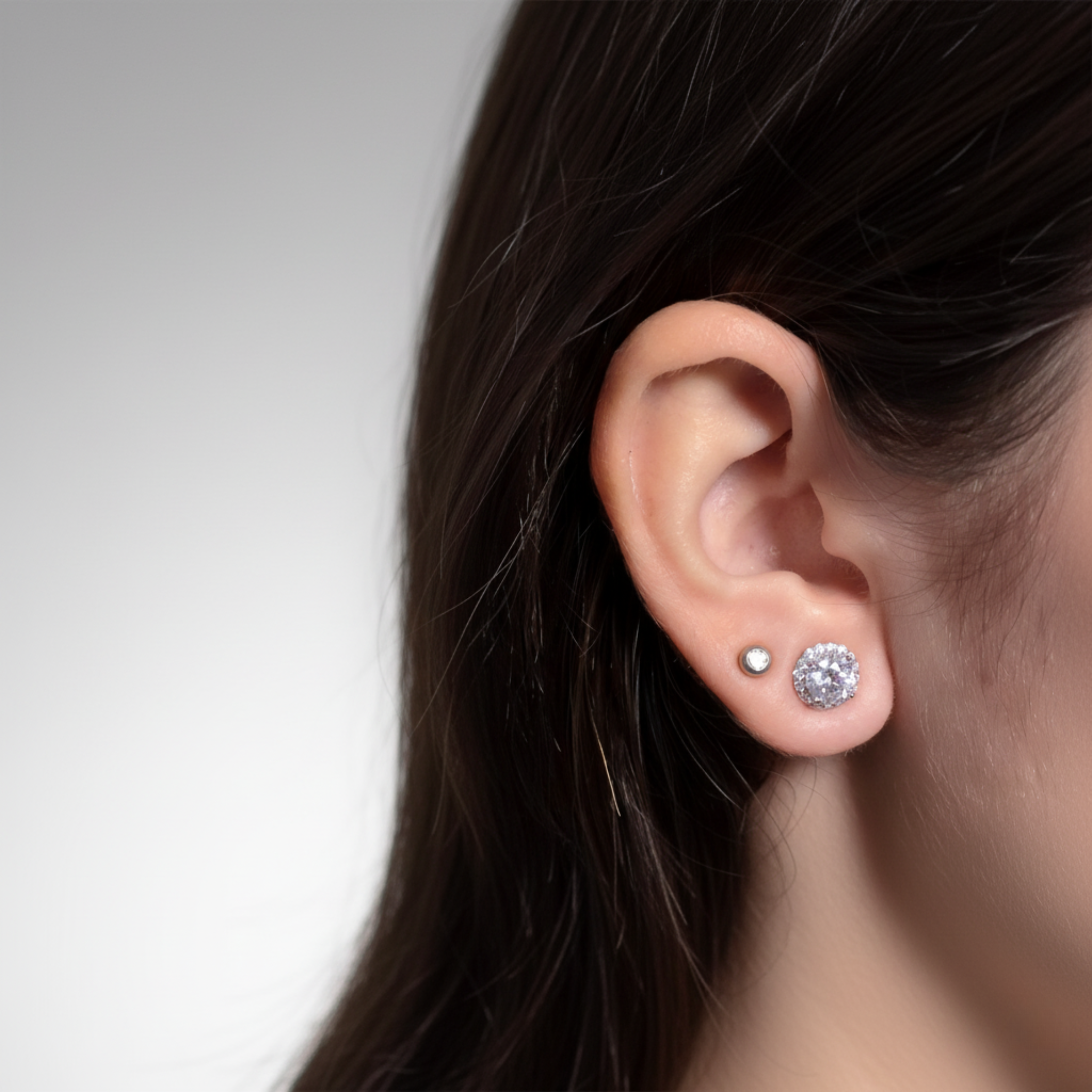 Classic Solataire Pendant Set